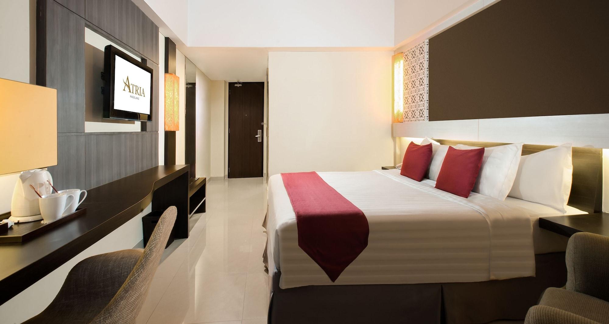 Atria Hotel Magelang Exterior foto