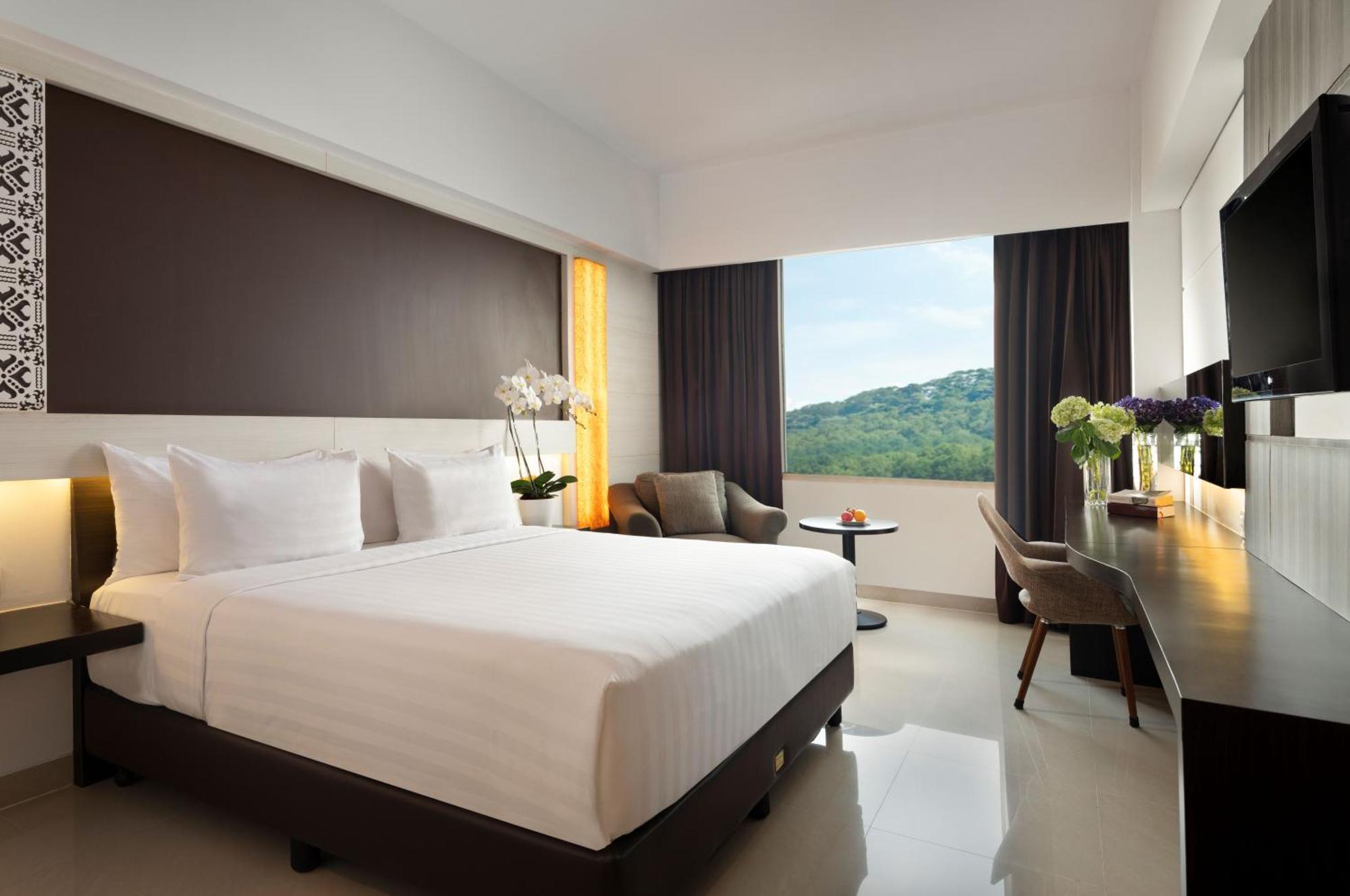 Atria Hotel Magelang Exterior foto