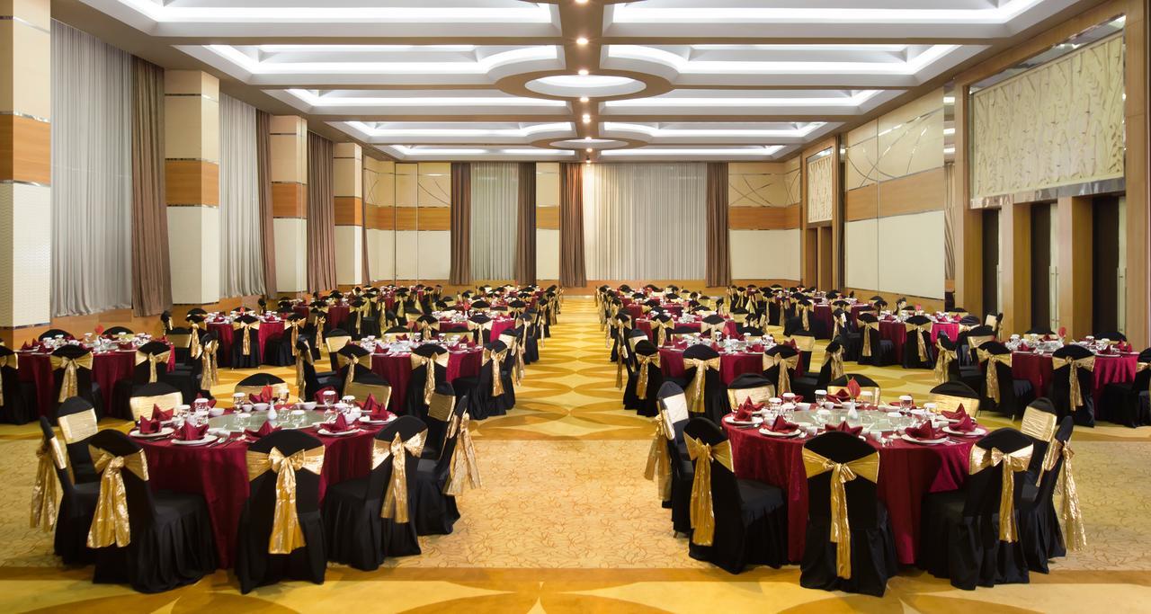 Atria Hotel Magelang Exterior foto