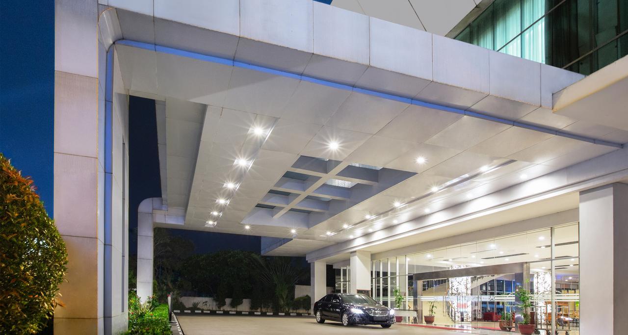 Atria Hotel Magelang Exterior foto